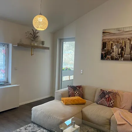 Vipstay - Stilvoll Und Geraeumige Apartments Mit Terasse Oder Balkon, Kueche, Kostenloses Parken, Wlan, Smart Tv Wiesloch Exterior foto