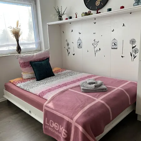 Vipstay - Stilvoll Und Geraeumige Apartments Mit Terasse Oder Balkon, Kueche, Kostenloses Parken, Wlan, Smart Tv Wiesloch Exterior foto